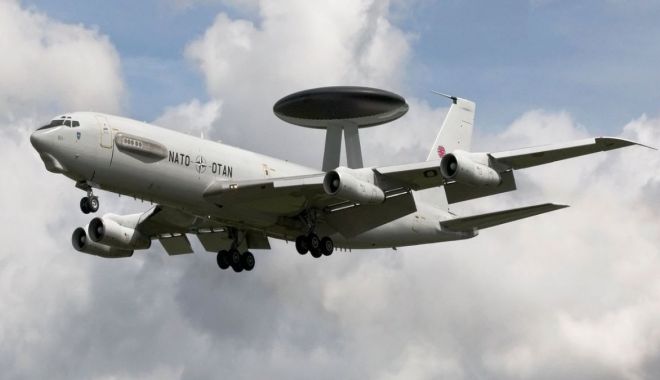 Zeci de avioane NATO participă la exerciţiul nuclear Steadfast Noon - avion-1665922217.jpg