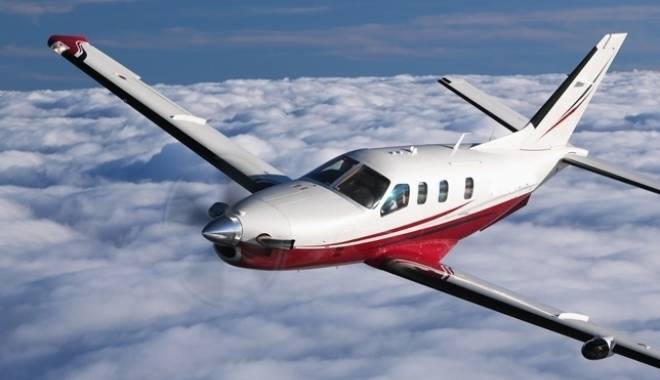 Avion de mici dimensiuni, prăbușit! - avionecrop644x416-1444804427.jpg