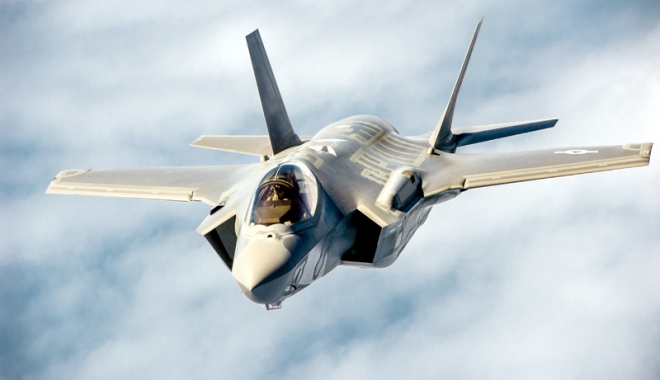 Forțele aeriene americane declară avionul de vânătoare 