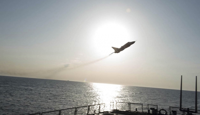 Un avion spion american, interceptat de ruși la Marea Neagră - avionmareaneagra-1494587447.jpg