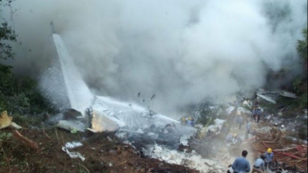TRAGEDIE AVIATICĂ! Două avioane s-au prăbușit, după ce s-au ciocnit în aer - avionprabusit82964000-1491119217.jpg
