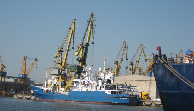 57 nave sosesc în porturile românești - avizarinave-1401349332.jpg