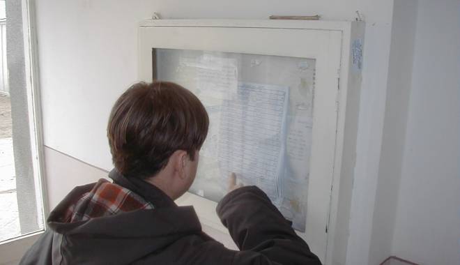 Cât cheltuiesc românii cu întreținerea - avizierintretinere1-1420729209.jpg