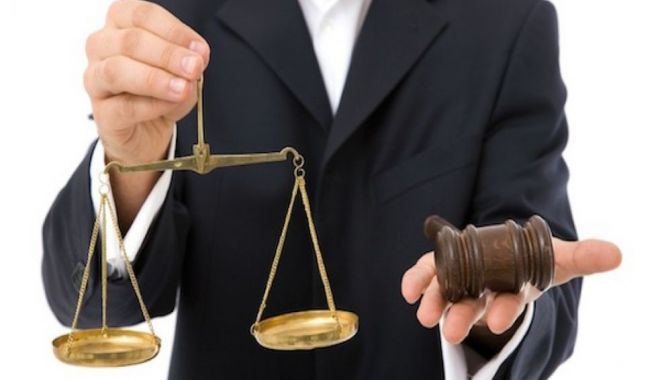 Cresc onorariile avocaților. Anunțul făcut de ministrul Justiției - avocat-1524239934.jpg