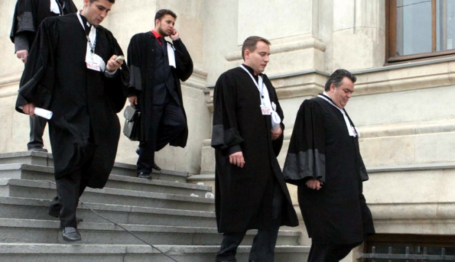Avocații ar putea ajunge judecători sau procurori prin interviu, fără examen - avocatii-1495368676.jpg