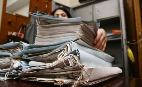Senatorii și deputații, reclamați degeaba la Avocatul Poporului - avocatulpoporului-1321307122.jpg