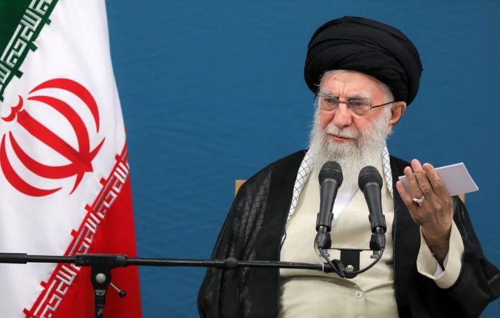 Ayatollahul Ali Khamenei: 