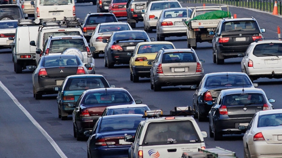 Noua taxă auto a fost aprobată de Parlament - azncafunepisodcutaxaauto18230-1323953265.jpg