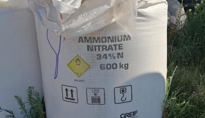 Dosar penal după ce tone de azotat de amoniu au fost descoperite în port - azotat-1597655441.jpg