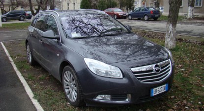 Conducea pe străzile Constanței o mașină furată din Italia - b0a78f6d3b619e16c18e2ec49b079170.jpg