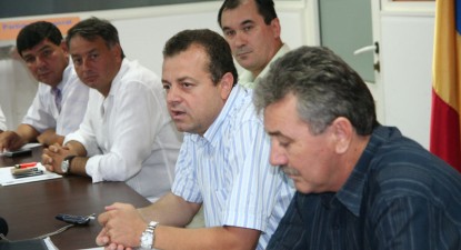 Biroul Permanent Județean al PD-L Constanța a fost redus cu șapte membri - b153ea161401d7c68911515ffd65d457.jpg