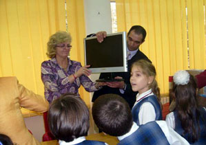 Perseverența a fost răsplătită cu două computere - b2914b52f75c95eba1b01ecfa5bfa751.jpg