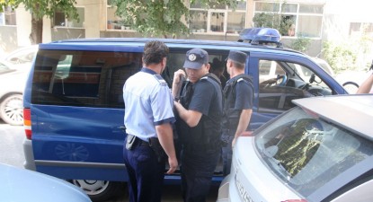 Nouă angajați de la Drumuri și Poduri și ARR, anchetați pentru controale 