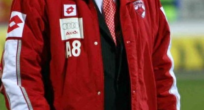 Ion Marin rămâne antrenor la Dinamo până în mai 2010 - b399bd87fbb9e77be540a03191f109e9.jpg