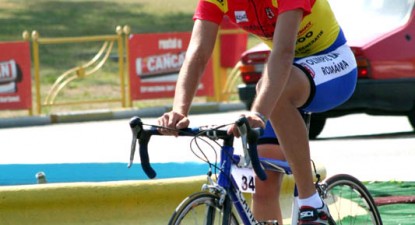 Șoferi, trageți pe dreapta, trec cicliștii! - b435cb54533212d6b217a0fb13bbfa4f.jpg