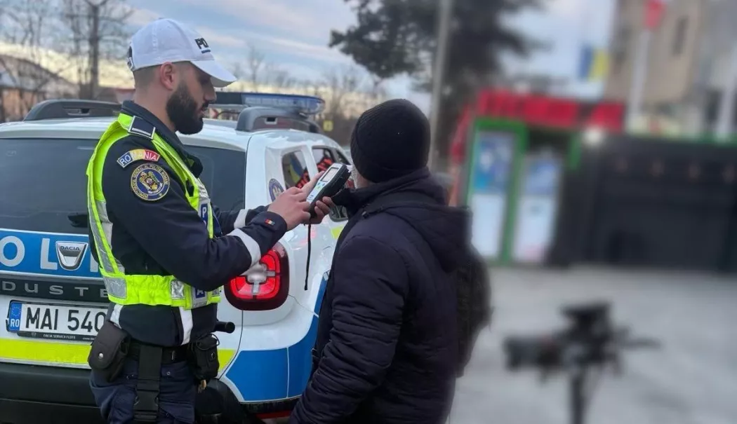 Pietonii indisciplinați, vizați de polițiști. 145 de sancțiuni aplicate într-o singură zi - b4b7820d4f82471aa15d743af081482d-1772012913.webp