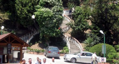 Secretul turistului ce-și scaldă picioarele la 60 de grade Celsius - b4f124c68303045ca2ebd77c607ee2f6.jpg