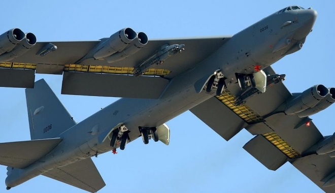 Un bombardier american s-a prăbușit - b525sito25453200-1463653860.jpg