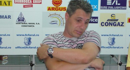 Două echipe au încercat să i-l fure Farului pe Șumudică - b543b38a3f32c4020d97b572456709b7.jpg