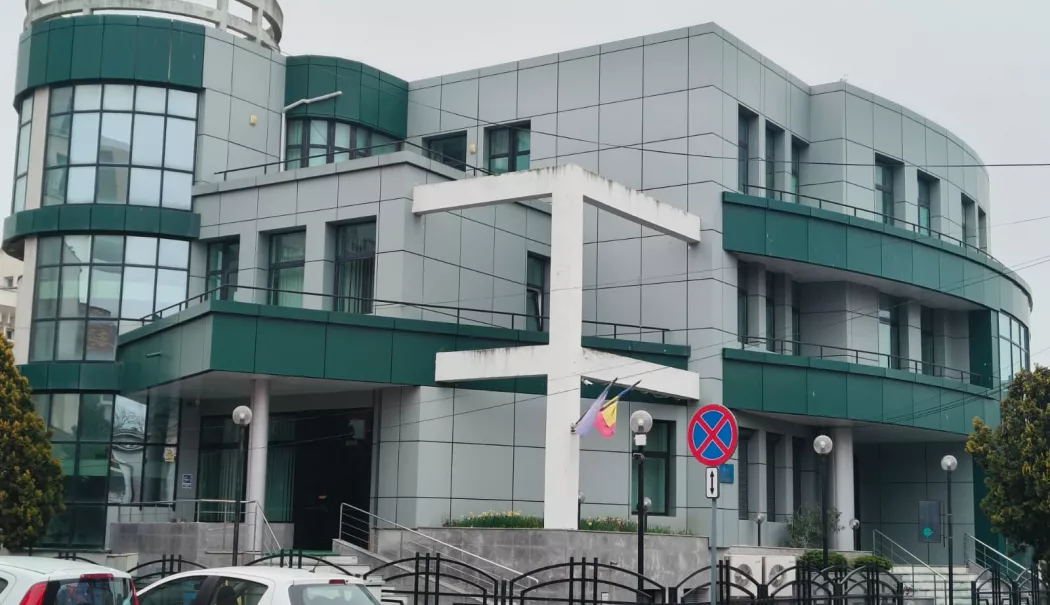Tânărul polițist acuzat de viol și pornografie infantilă a fost adus la BCCO Constanța - b5b4f51aa423438287336a34fbe77f9a-1775205769.webp
