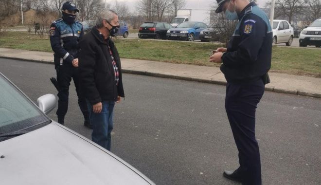 Acţiuni desfăşurate de poliţiştii de la Transporturi - b5e95751305b443d82a48543118e120c-1610092088.jpg