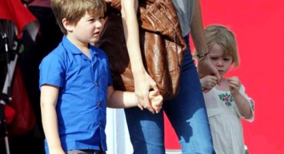 Claudia Schiffer a dat naștere celui de-al treilea copil - b71be6158db795110d0fdb889d72171c.jpg