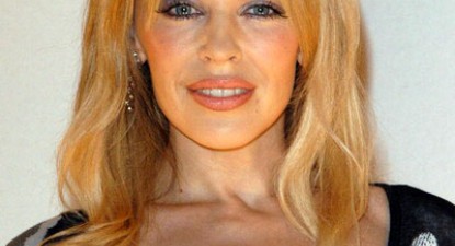 Kylie Minogue și-a petrecut Crăciunul cu viitorii socri - b81d9ded61fa448d2533a00e5e308ab7.jpg