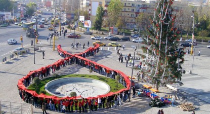 25 de constănțeni bolnavi de SIDA au murit în 2009 - b83a80eb12dc99540fd72c576d2bf626.jpg