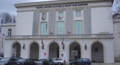 Spectacol de binefacere la Opera din Constanța - b8ec5aa9dfe3f8c836cf09d2d34b6a6f.jpg