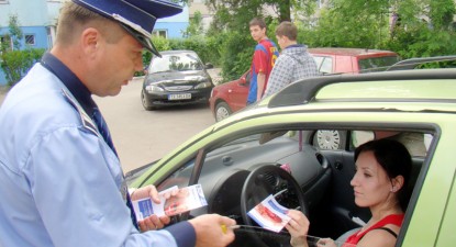 Oamenii legii sfătuiesc șoferii să ia măsuri suplimentare pentru a se feri de hoții de mașini - b9243d43f1266f5b50c9f25a94fac9e7.jpg