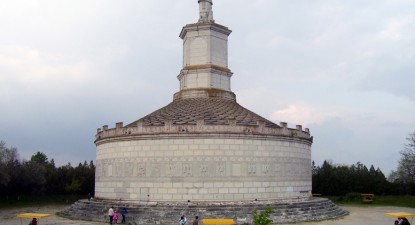 Adamclisi, simbolul romanizării noastre - b9c0e0888d16a7e64963650f3834cf4e.jpg