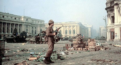 Ce-ai făcut de Revoluție? - b9f879d2c97fe4e050a153e142f0d9ba.jpg