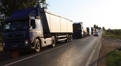 Circulație îngreunată pe DN 22 C din cauza unui accident - ba8cf349f278c2ae7f53ba026389fabd.jpg