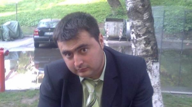 Accident rutier MORTAL. Un bărbat de 30 de ani a DECEDAT, după ce s-a prăbușit cu camionul în râpă - babratstrivitdecamion17183900-1477131627.jpg