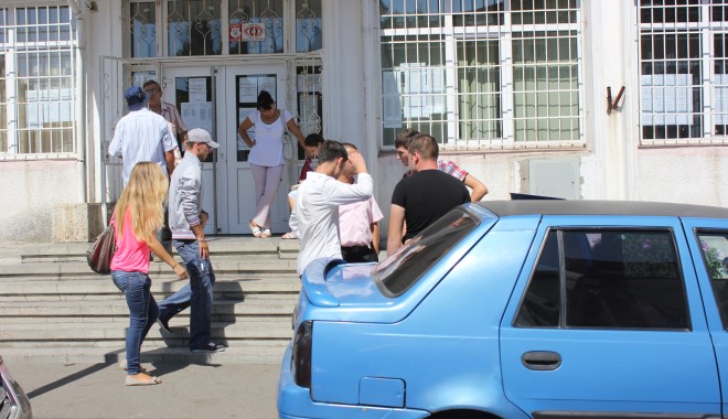 BAC 2013. Ce le-a picat absolvenților de clasa a XII-a la proba scrisă la limba română - bac-1372668668.jpg