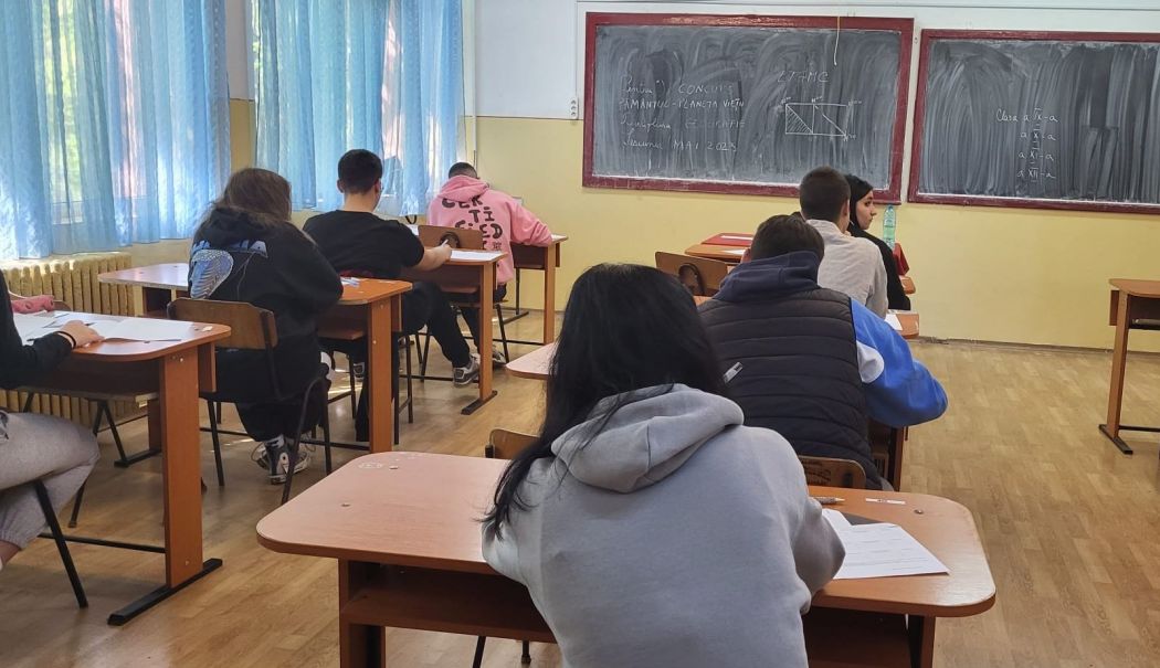 Copii din mediul rural, sacrificați de birocrație. Clasă de construcții desființată, elevi trimiși la agricultură