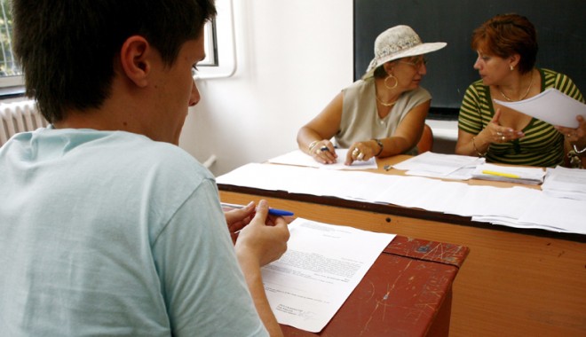 Să râdem cu… Bacalaureatul - bacalaureat-1341759812.jpg