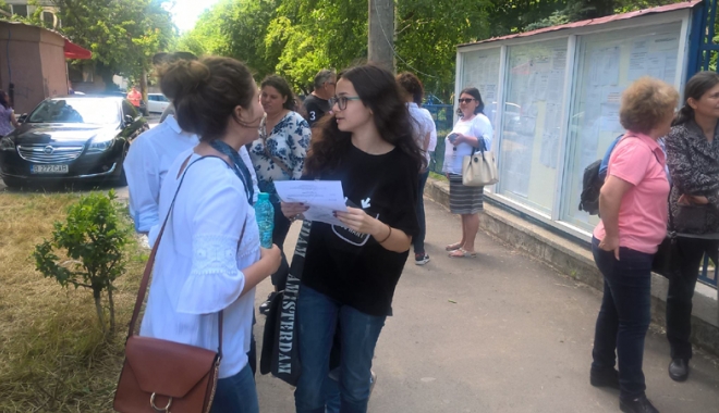 Bacalaureat 2017. Constanța -  în topul național  al eliminaților pentru fraudă - bacalaureat-1498838727.jpg