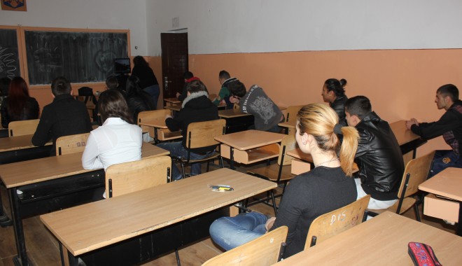 Ultima probă a simulării Bacalaureatului la Constanța - bacalaureat4-1363277351.jpg
