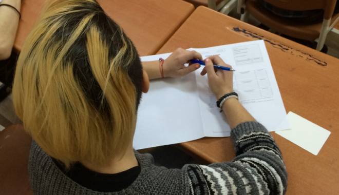 Bacalaureat 2015, varianta soft: subiecte ușoare și la alegere - bacalaureat49-1435600300.jpg
