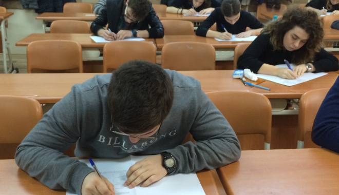 ELEVI, ATENȚIE! IATĂ CALENDARUL BACALAUREATULUI, în sesiune specială - bacalaureat62-1491396670.jpg