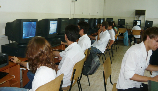 Bacalaureat 2017. Astăzi încep evaluările competențelor digitale - bacalaureatcompetentedigitale-1496932033.jpg