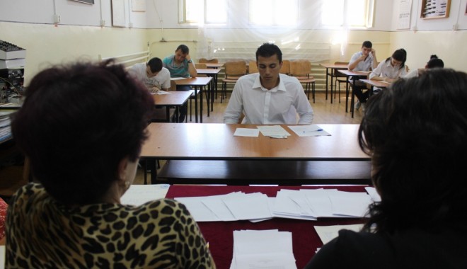 Bacalaureat 2013 / Mulți absenți la prima probă orală - bacprobaa171371195489-1377068437.jpg