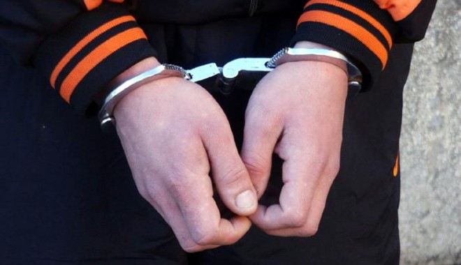 Băgat după gratii  pentru contrabandă de țigări - bagatdupagratiipentrucontrabanda-1389030534.jpg