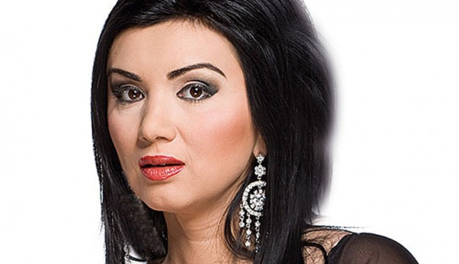 Adriana Bahmuțeanu l-a dus pe Maximus la psiholog - bahmu-1348168698.jpg