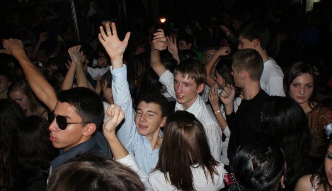 Mike Diamonds la Balul studenților boboci - balulbobocilol-1321516519.jpg
