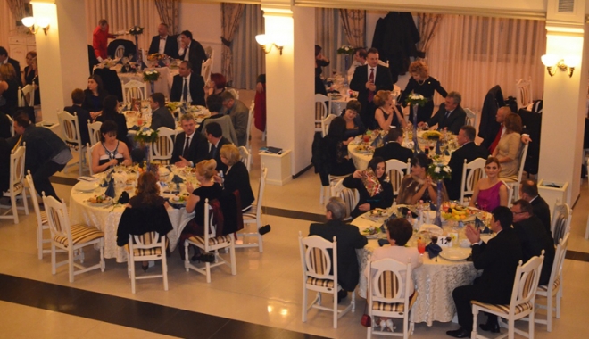 Balul oamenilor de afaceri din Constanța - baluloamenilordeafeceri20136-1465917533.jpg