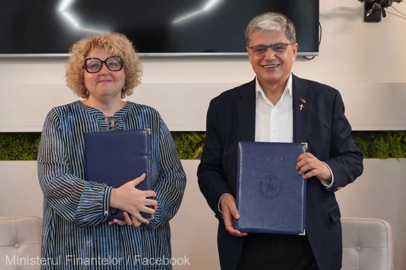 România şi Banca Mondială au semnat un acord de finanţare de 600 milioane euro