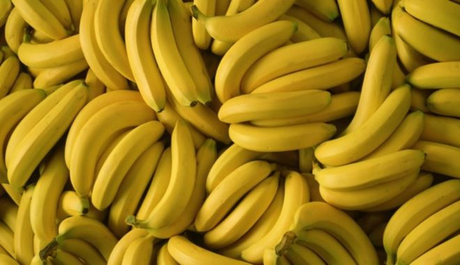ALERTĂ alimentară! Banane, retrase de la raft din unul dintre cele mai mari magazine - banane-1648223163.jpg