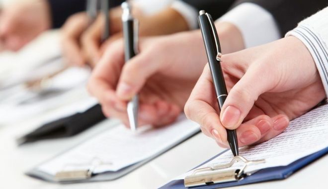 Proiectul de lege pentru suspendarea rambursării creditelor, adoptat de Camera Deputaților - banci-1585920852.jpg